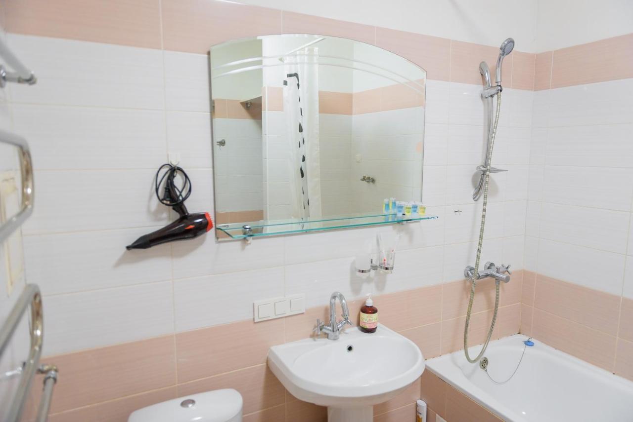 Комфортные Апартаменты Г. Алматы В Жк Манхэттен. Exterior photo